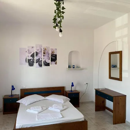 Prudence * Naxos City